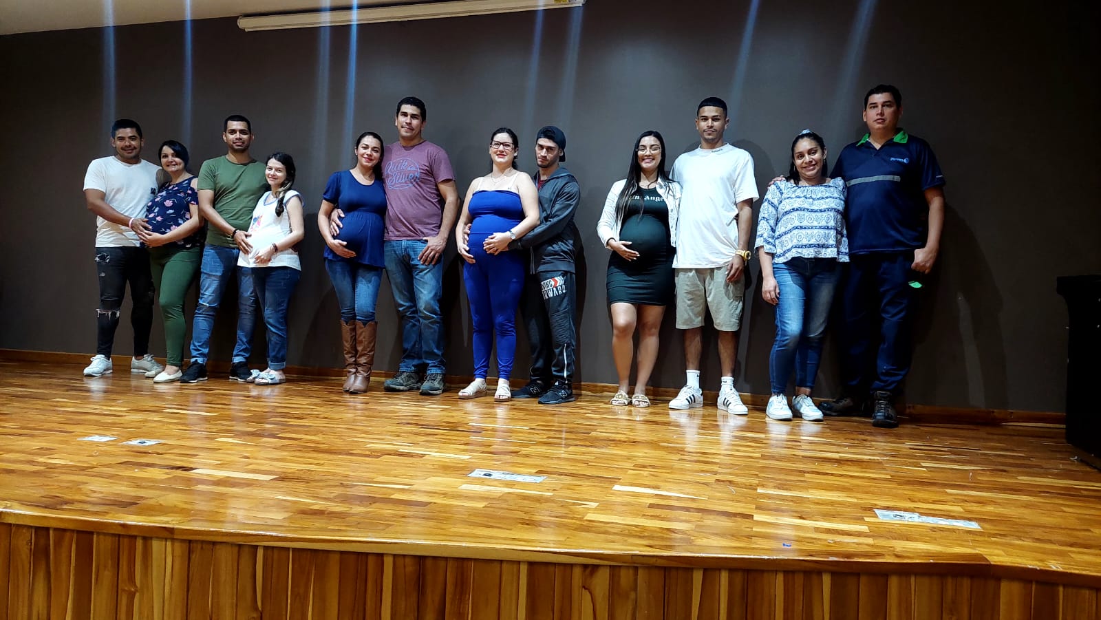 Hospital de Alajuela invita a las embarazadas a prepararse para la llegada de su bebé
