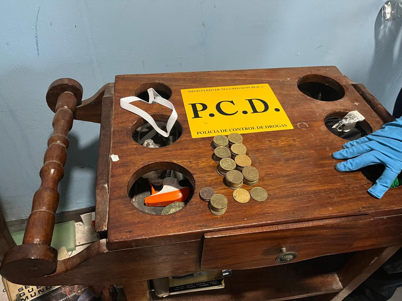 PCD detiene a vendedor de drogas en la provincia de Puntarenas